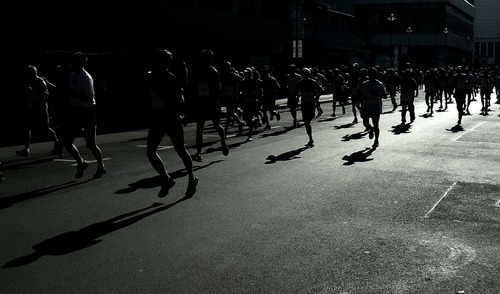 Maraton, tragiska mord och dödsfall